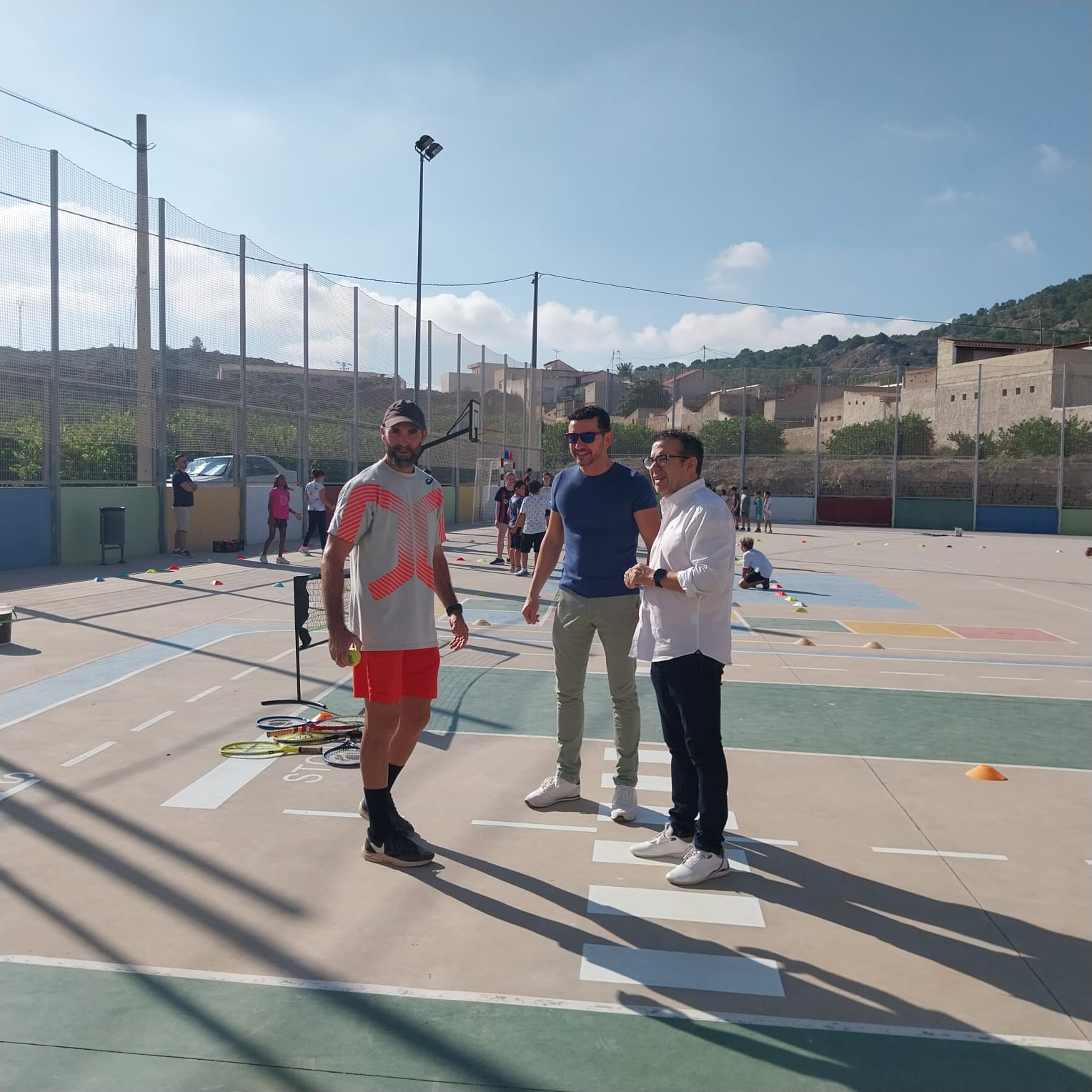 El Colegio Público de Hurchillo celebra el Día Europeo del Deporte Escolar, con el apoyo del Concejal de Deportes del Ayuntamiento de Orihuela